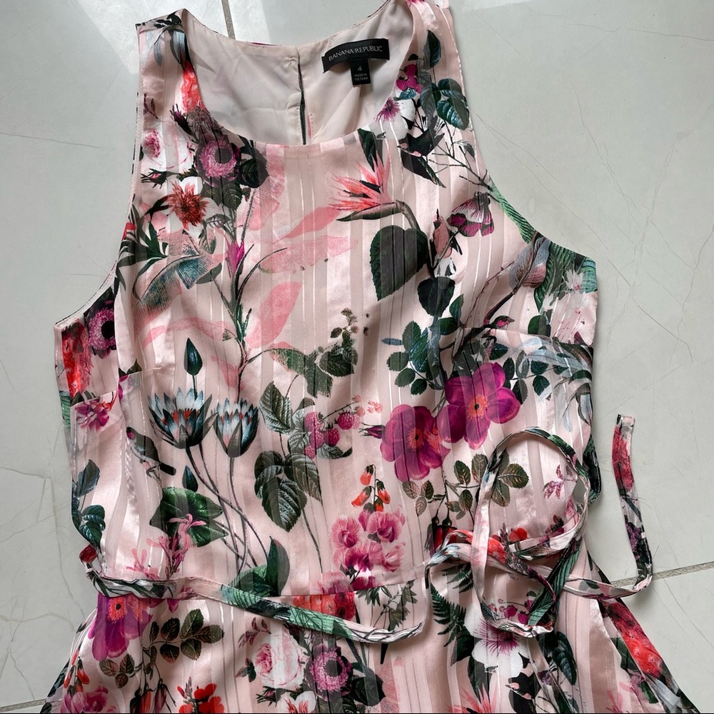 Banana Republic Sleeveless Pink Floral High/Low Maxi Dress
